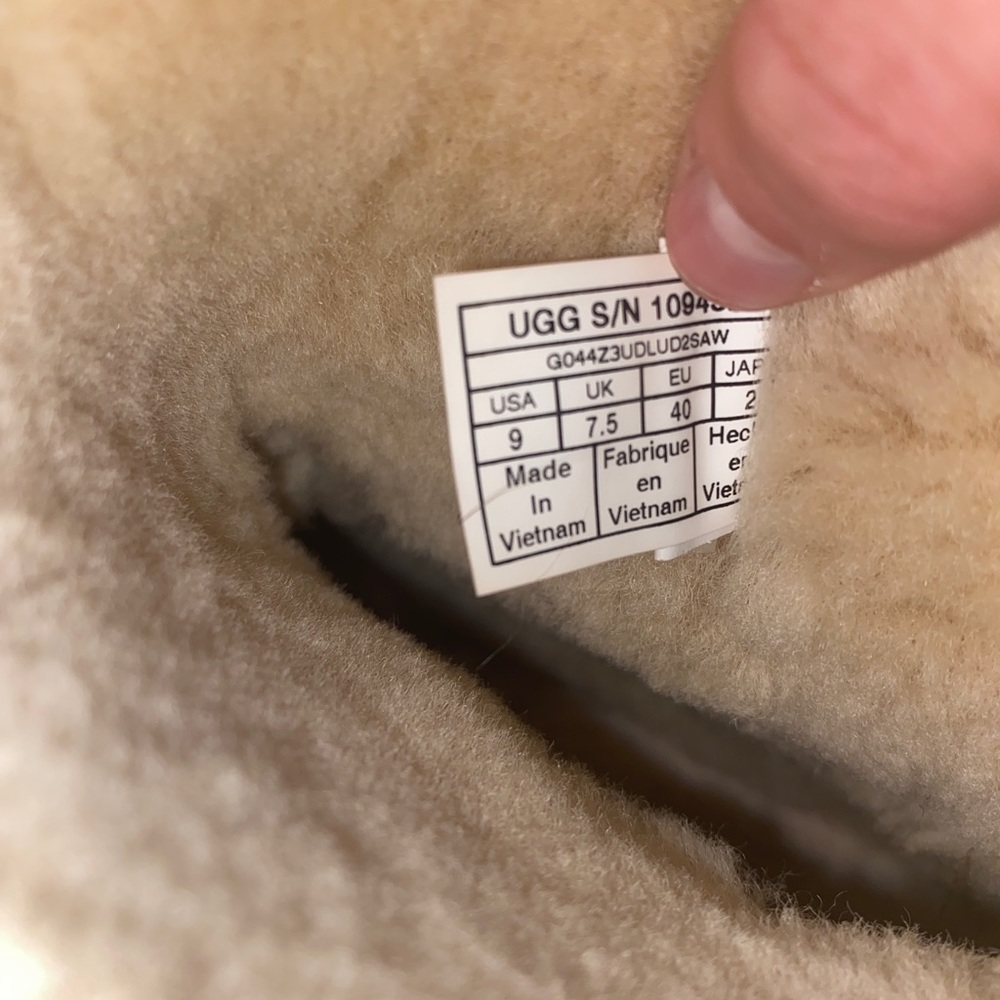 Ugg Mini Bailey Bow - image 6